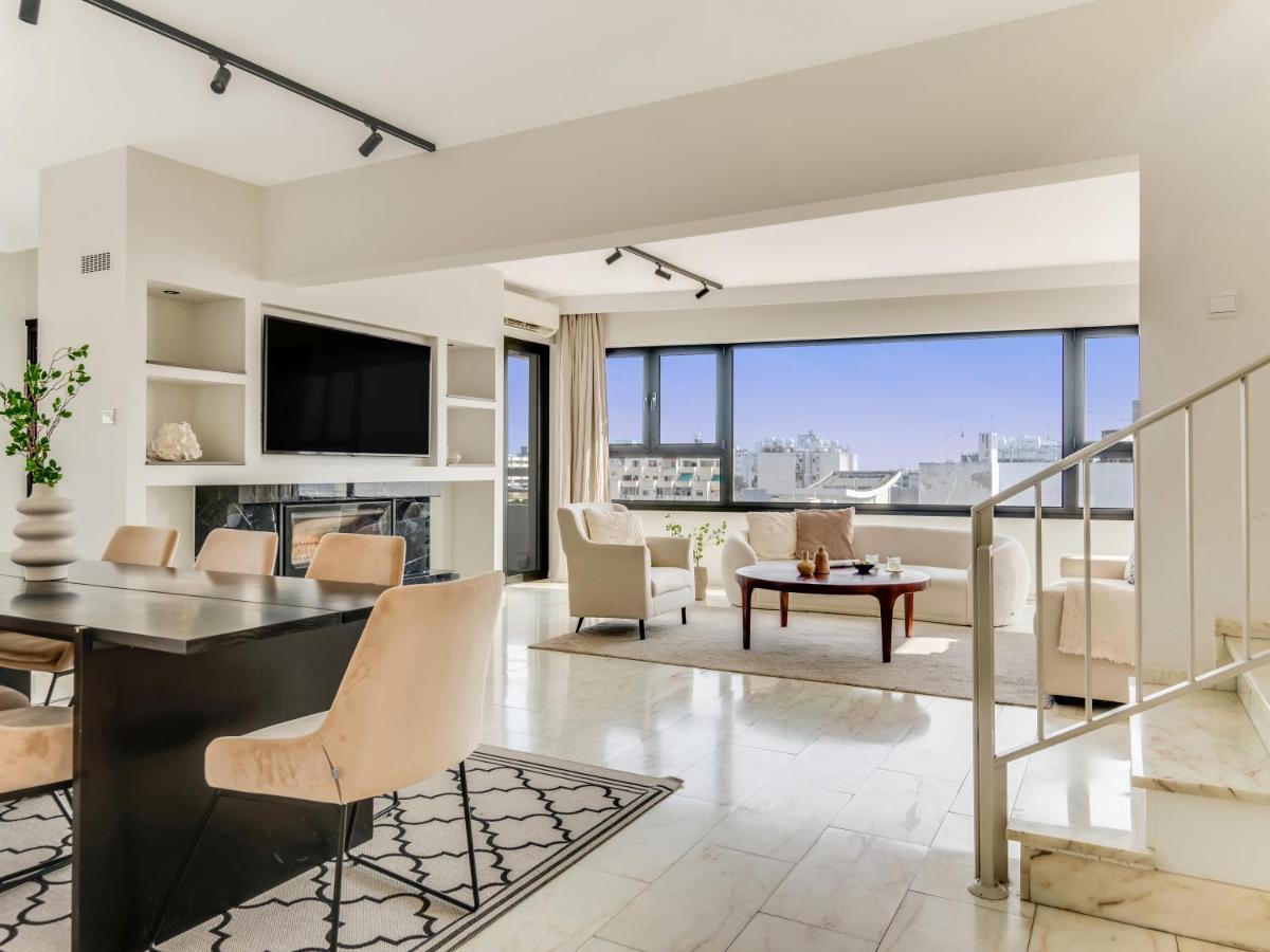 לימסול Sanders Coral Court Penthouse - Cute 3-Bedroom Apartment With Balcony מראה חיצוני תמונה
