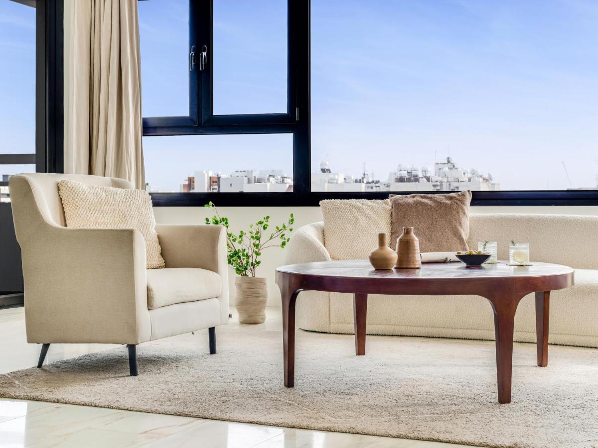 לימסול Sanders Coral Court Penthouse - Cute 3-Bedroom Apartment With Balcony מראה חיצוני תמונה