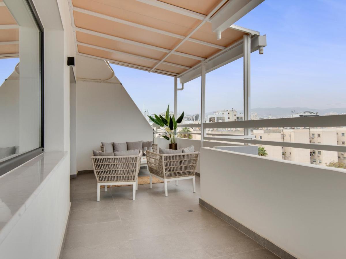 לימסול Sanders Coral Court Penthouse - Cute 3-Bedroom Apartment With Balcony מראה חיצוני תמונה